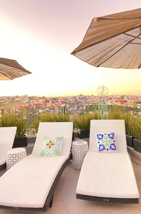 سان ميغيل دي الليندي Casa Juana Guesthouse المظهر الخارجي الصورة
