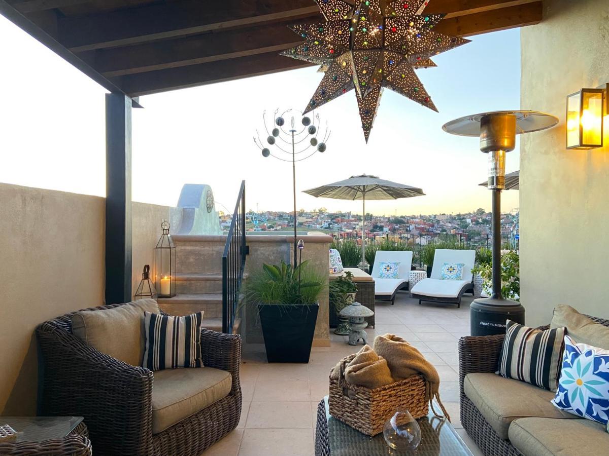 سان ميغيل دي الليندي Casa Juana Guesthouse المظهر الخارجي الصورة