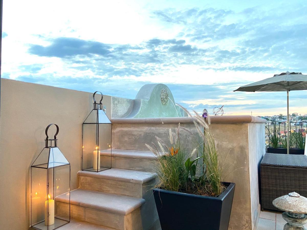 سان ميغيل دي الليندي Casa Juana Guesthouse المظهر الخارجي الصورة